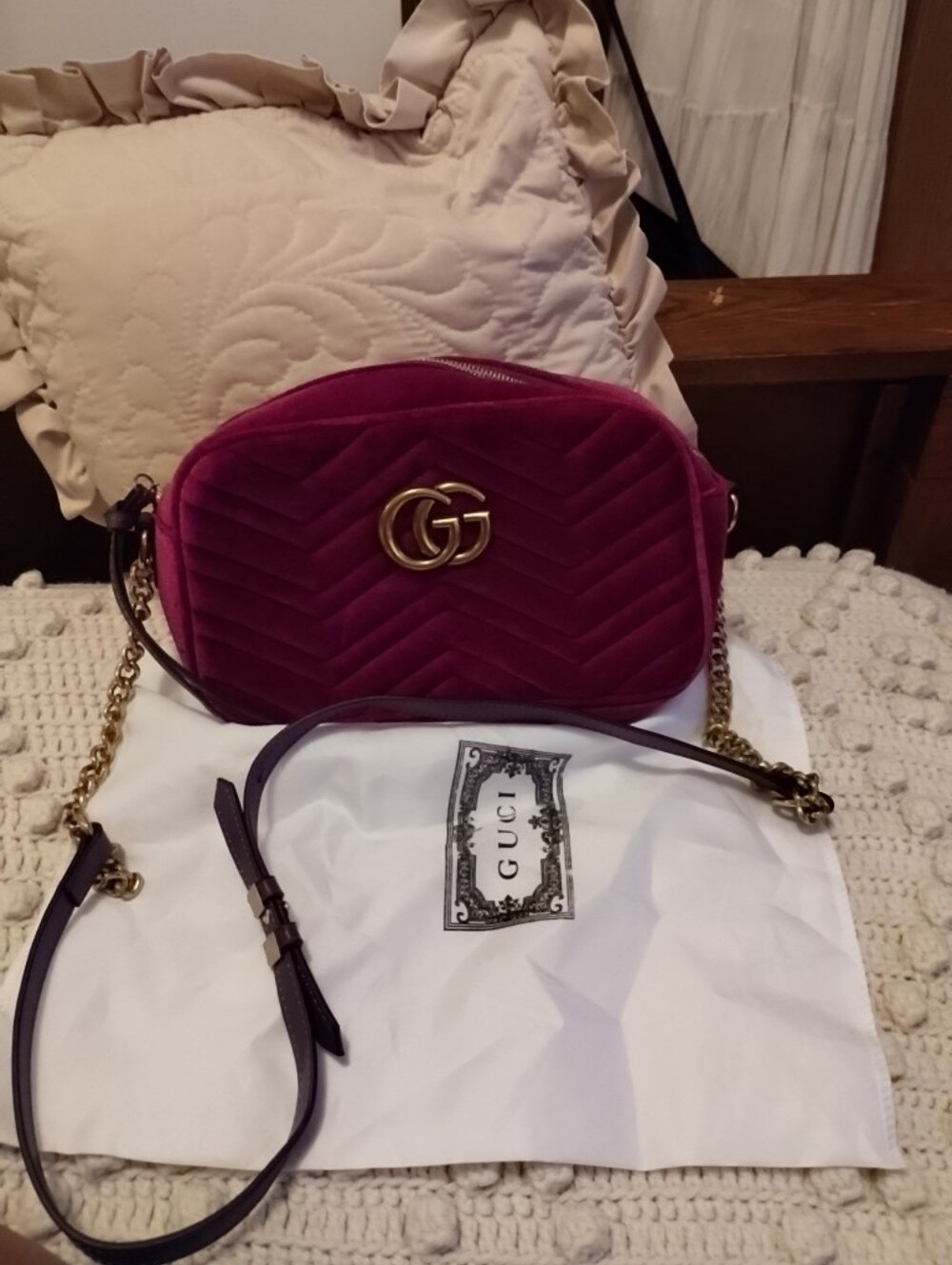 Gucci Marmont Sm Pink Velvet  Chainlink Shoulder Bag